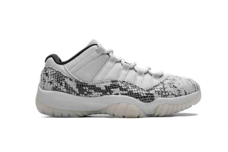 Jordan Snake Low Light 11  Retro Bone CD6846-002 1218